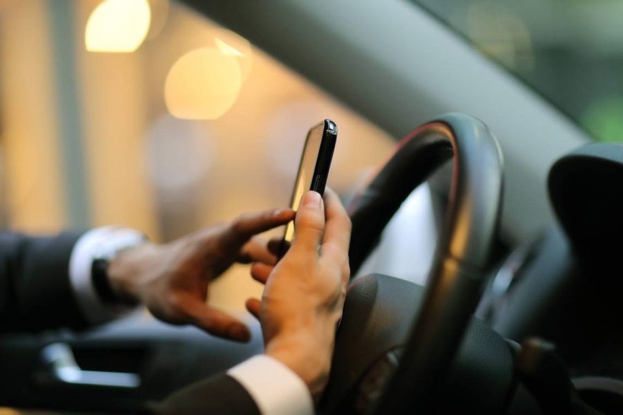 Florida Highway Patrol troopers and other law enforcement agencies will be ticketing drivers who are caught texting and driving. (Photo Credit: GETTY IMAGES)