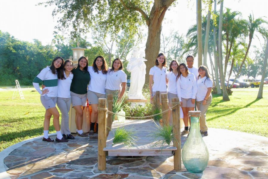 Meet the ILS Marian Club!