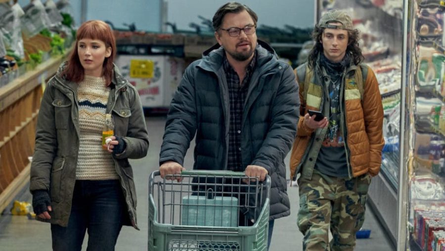 Kate, Randall, and Yule try to cope with their fate by grocery shopping. 