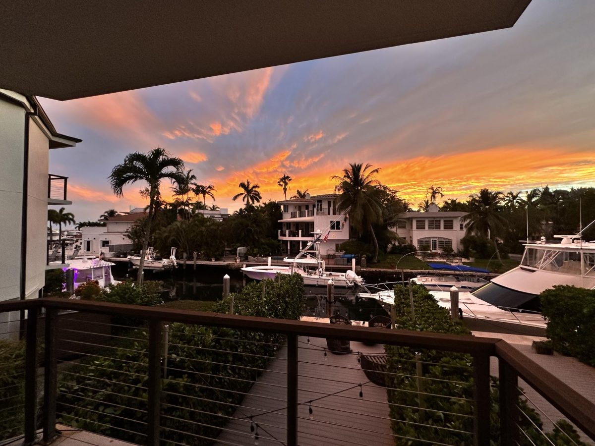 Image of Miamis sunset over the ocean in Coconut Grove.