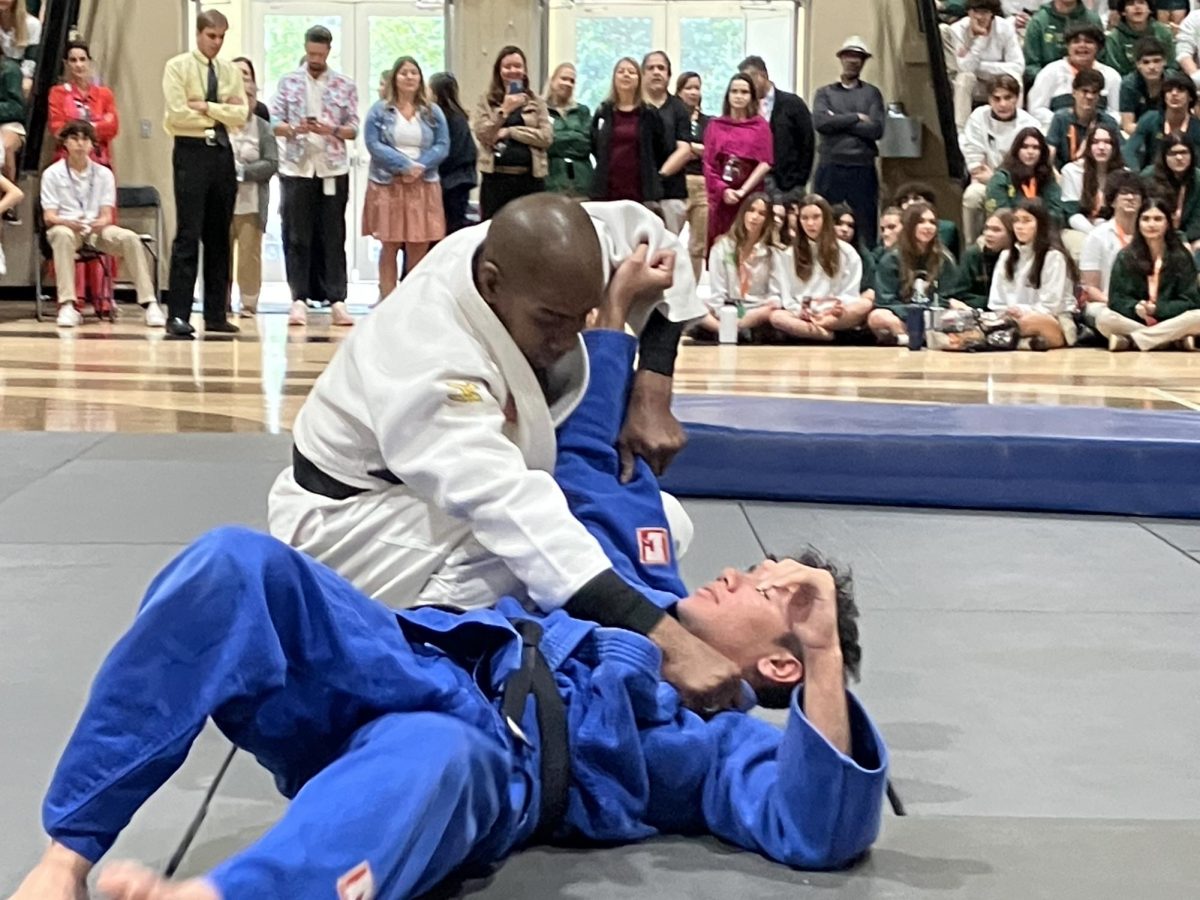 At the end of the school year, Judo experts delivered a presentation at the gym to highlight the new program.