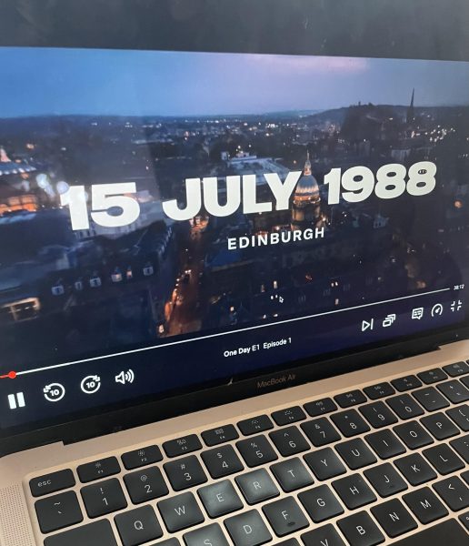 The first episode of the show starts with the date headline of 15 July, 1988 (the night Dexter and Emma met). Dont be surprised that as you walk through campus you find students during their lunch period binging on their laptops.
