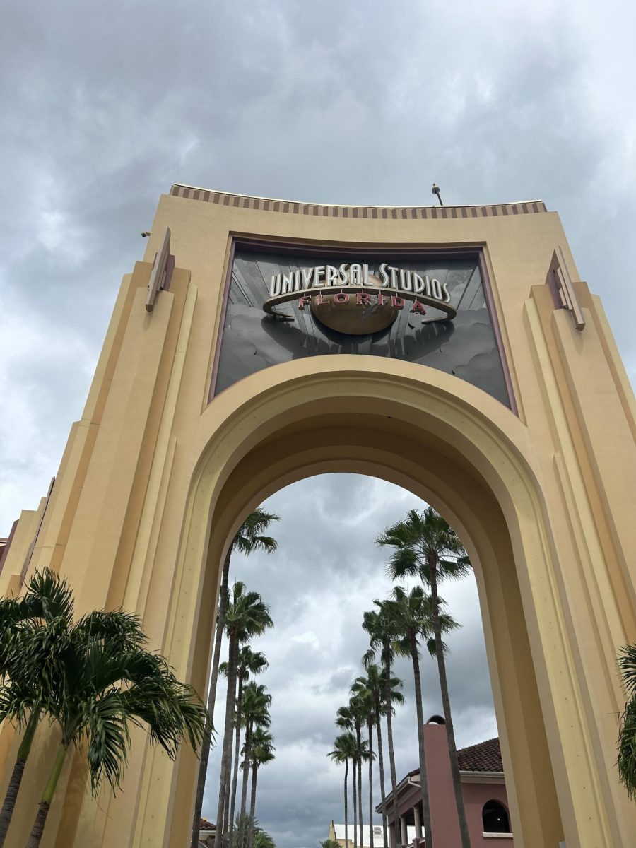 A angled picture highlights the dramatic entrance to Universal Studios.