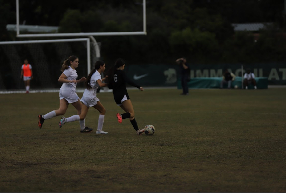 ILS girls varsity with an amazing 8-0 win against Hillel on senior night. 