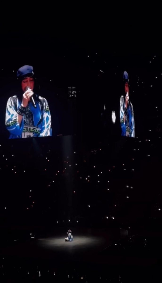 Under the spotlight, Billie Eilish turns Miami Arena into a moment of silent. 