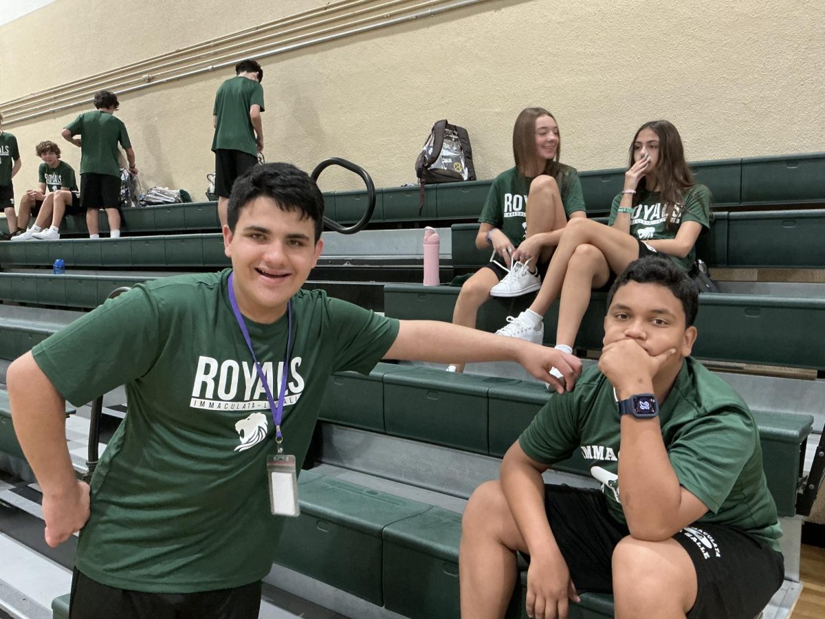 ILS Freshman arrive to their first class of the day, fitness.