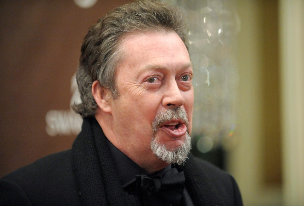 Actor Tim Curry attends the 10th annual Costume Designers Guild Awards in Beverly Hills, California February 19, 2008. REUTERS/Phil McCarten