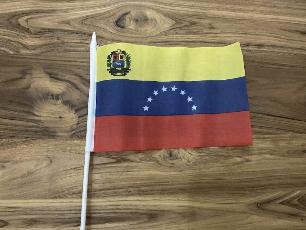 Image of a Venezuelan flag, the country being represented in the new club at ILS