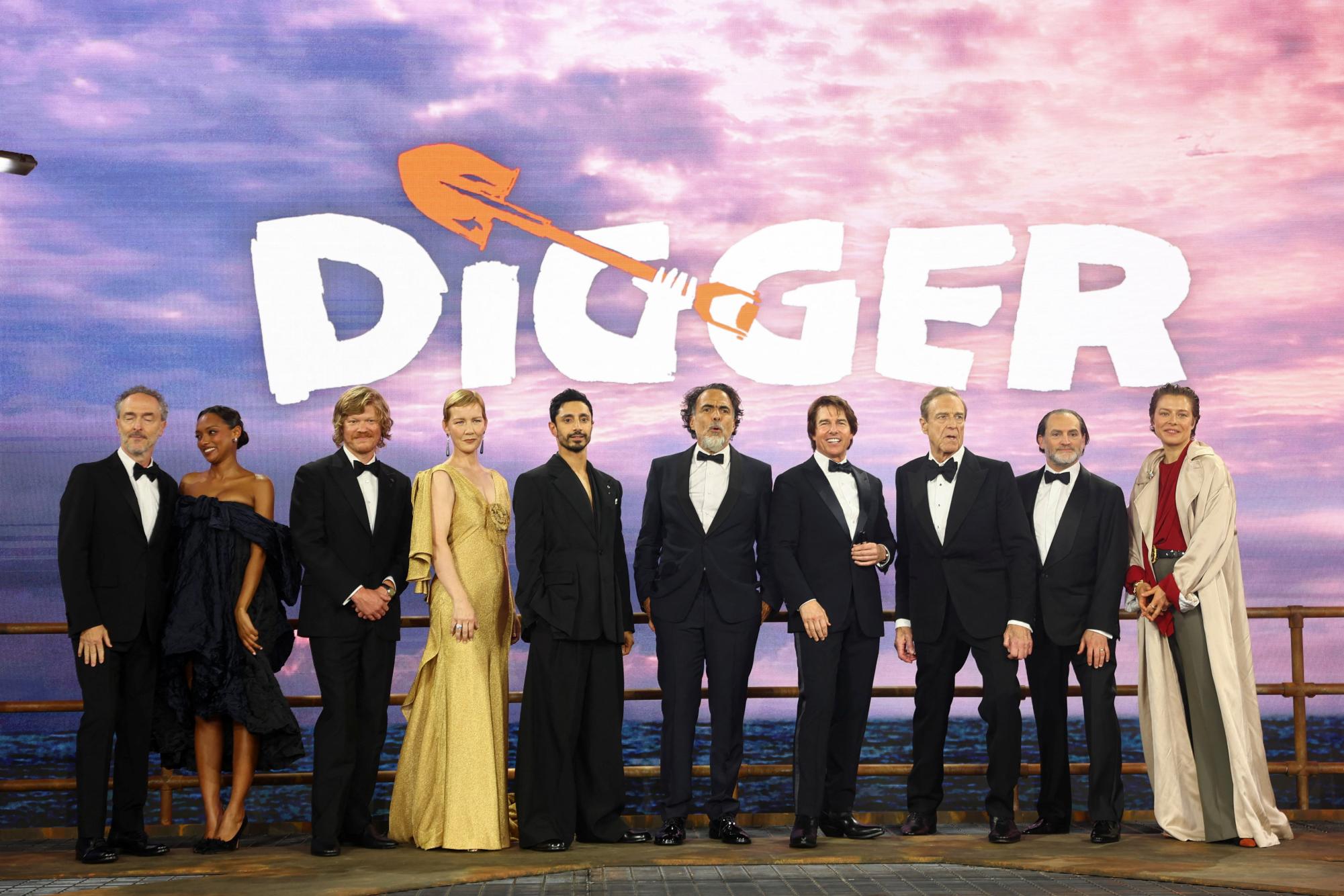 Director Alejandro G. Inarritu, Cinematographer Emmanuel Lubezki and cast members Tom Cruise, Riz Ahmed, John Goodman, Sandra Huller, Jesse Plemons, Emma D'Arcy, attend the "Digger" world premiere in London, Britain, September 22, 2026. REUTERS/Hannah McKay