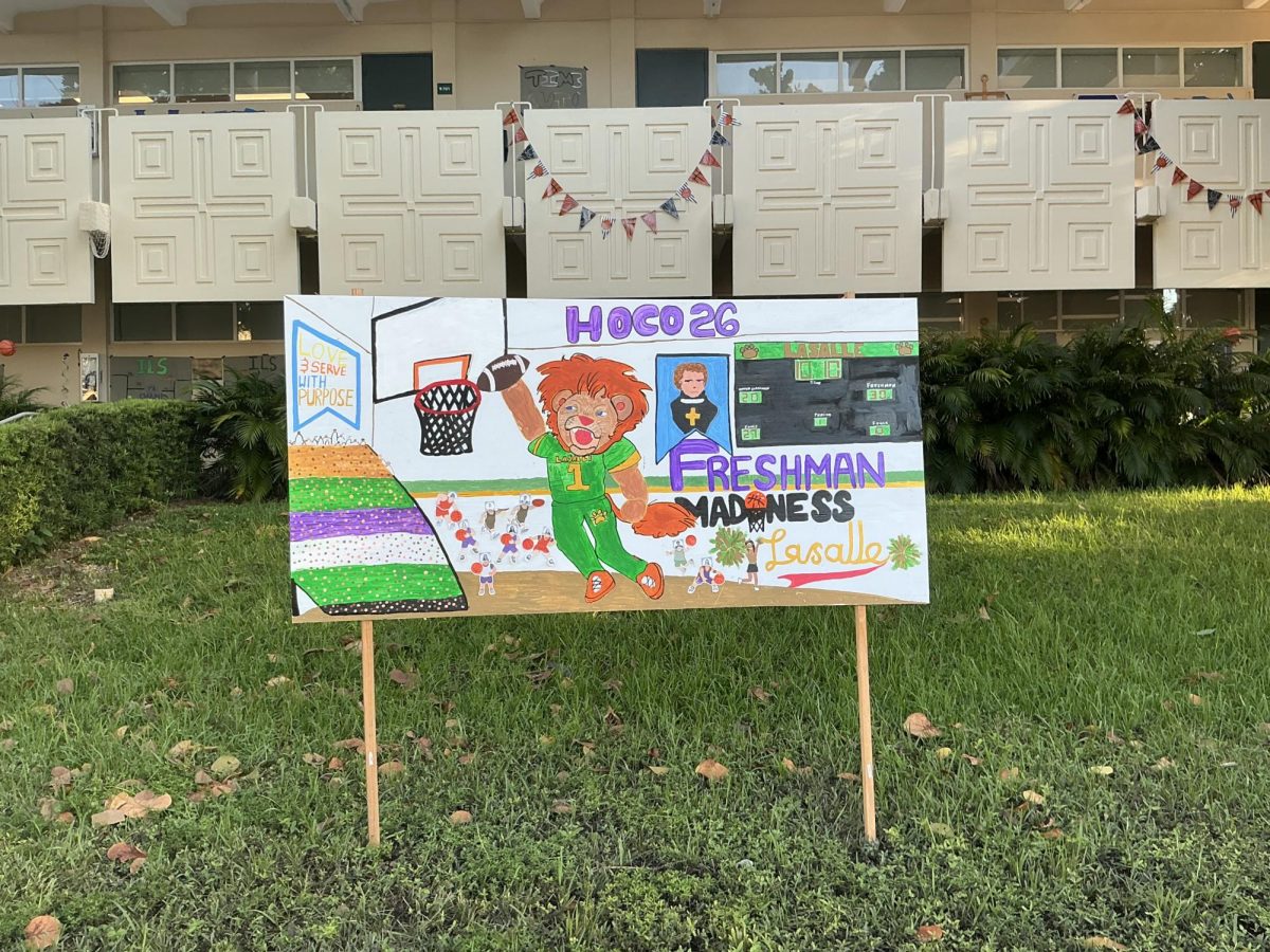Freshmen class of 2030 go all out with their banner in front of 600 building.