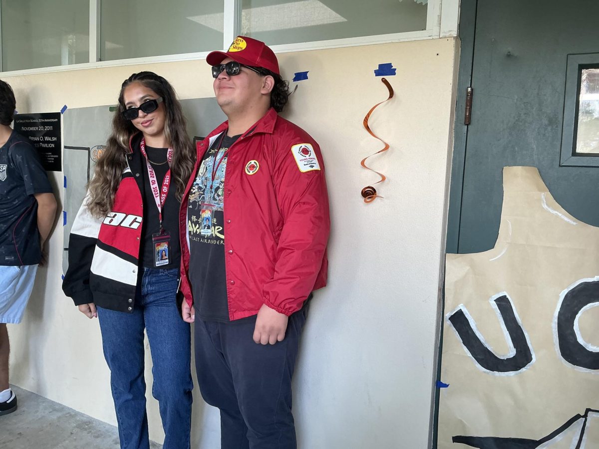 ILS seniors dress up for their F1 Homecoming theme.
